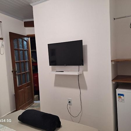 Suite E Apartamento อังกราโดสเฮย์ส ภายนอก รูปภาพ