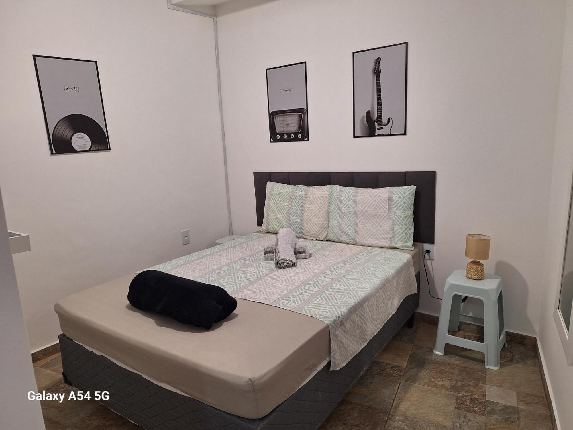 Suite E Apartamento อังกราโดสเฮย์ส ภายนอก รูปภาพ
