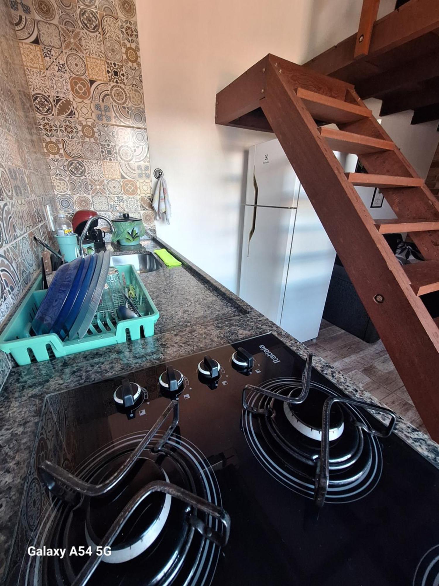 Suite E Apartamento อังกราโดสเฮย์ส ภายนอก รูปภาพ