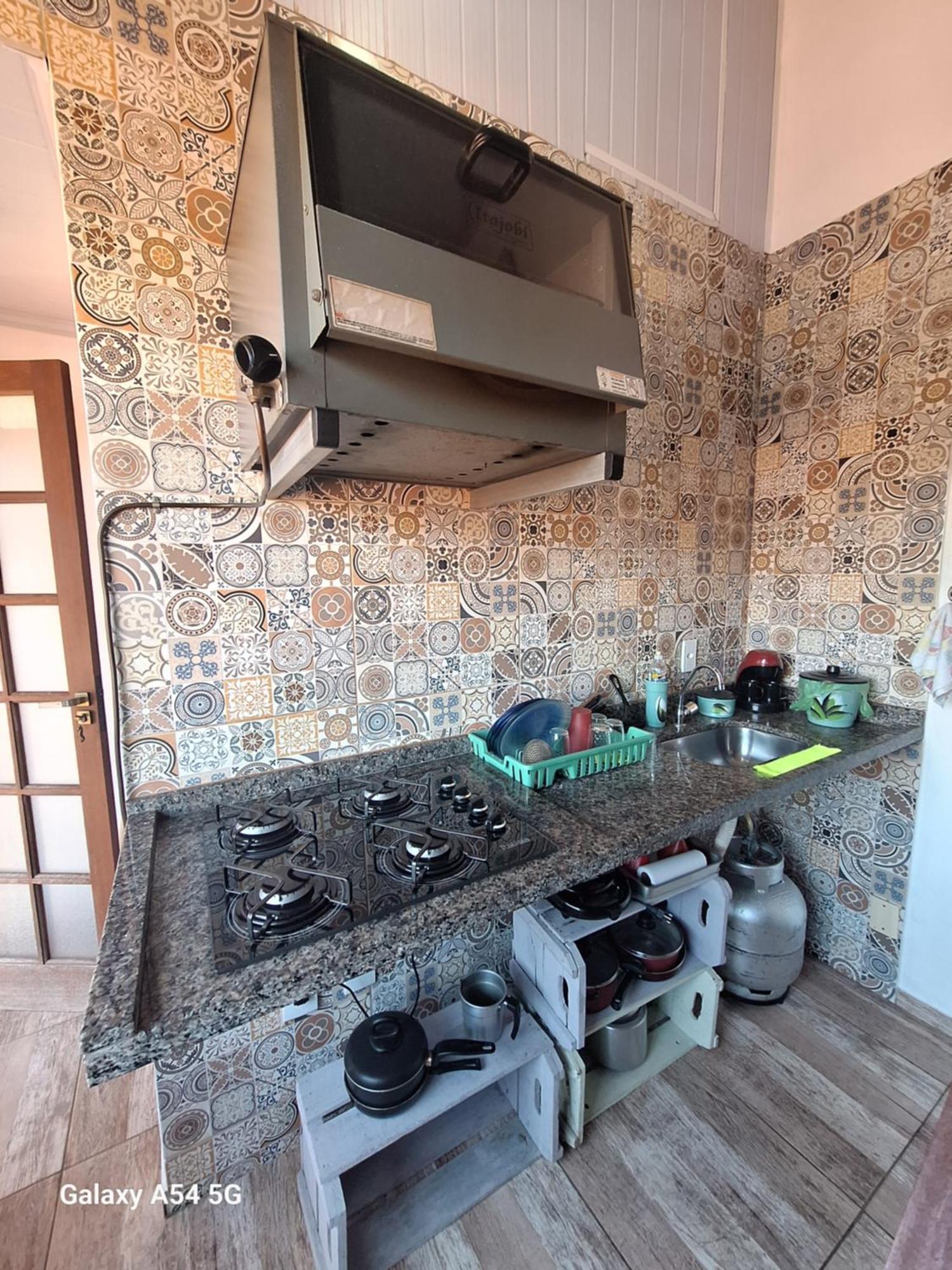 Suite E Apartamento อังกราโดสเฮย์ส ภายนอก รูปภาพ